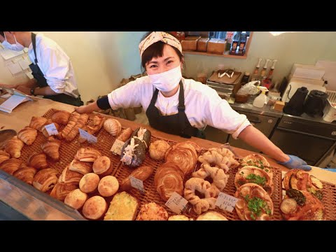 Видео: Женщина-пекарь, которая сама печет 50 видов хлеба! Пекарня в сельской местности Японии!