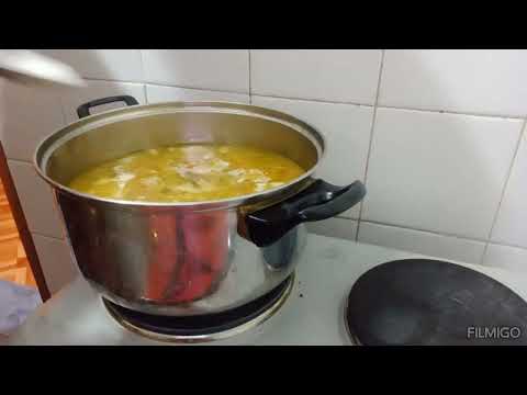 Видео: СУПА ОТ СВИНСКО МЕСО - БЪРЗО,ЛЕСНО И ВКУСНО 😋