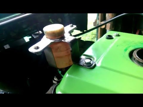 Видео: Расширительный бачок для охл. жидкости на мототрактор.