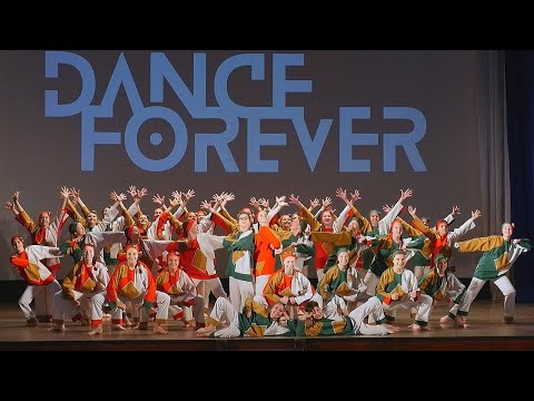 Видео: Choreographic studio ROLLS / Хореографическая студия ПОТЕШКИ. Танец - КОСИЛ ЯСЬ. Детская хореография