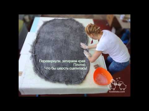Видео: Валяный войлочный камень из шерсти. Валяние камня мастер класс