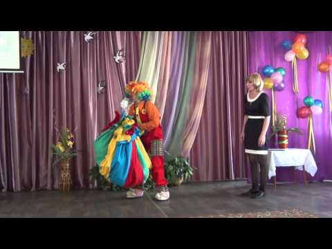 Видео: Клоун Зефирчик на празднике в младшей группе детского сада