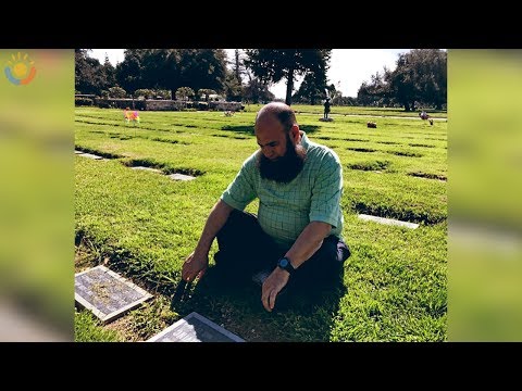 Видео: То, что делает этот мужчина, потрясло весь мир...Последние 20 лет в его доме происходит немыслимое.