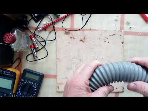 Видео: Носок в шланге пылесоса