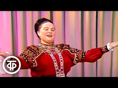 Видео: Русские народные песни поёт Мария Мордасова (1977)