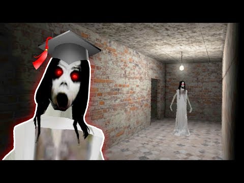 Видео: УЧИЛИЩЕТО НА СЛЕНДРИНА 🏫 - Slendrina The School