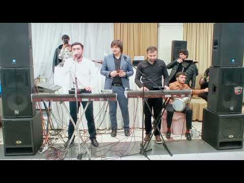 Видео: Чамолиддини Панчи ва Бахтиер Холиков. Базми сартарошон туй Москва. Барои заказ  +7 999 188 19 09.