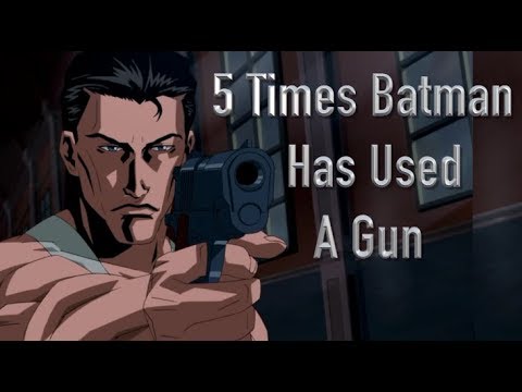 Видео: 5 раз, когда Бэтмен использовал огнестрельное оружие