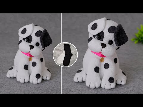 Видео: Милейший Щеночек  Далматина из Носков 🐶 Cutest Dalmatian Puppy out of socks