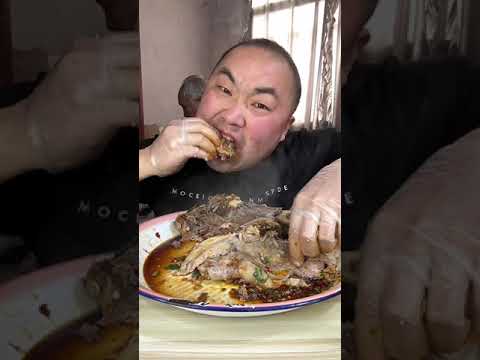 Видео: Если ты не хочешь есть, посмотри, как я ем, и ты захочешь этого.  29