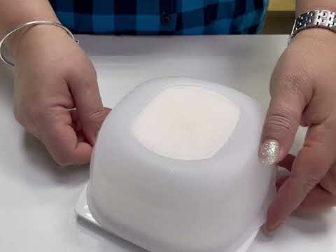 Видео: Как сохранить сыр? Умная сырница Кроха Tupperware поможет Вам.