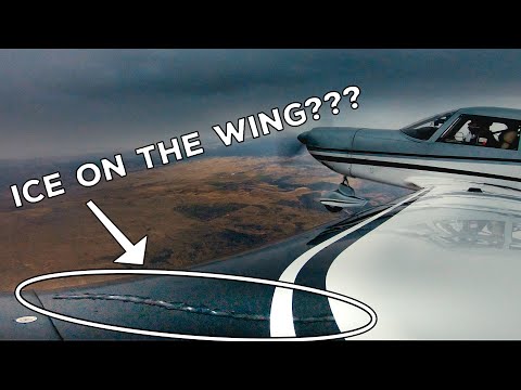 Видео: Близкое столкновение с обледенением самолета при переключении полета по ПВП на ППП