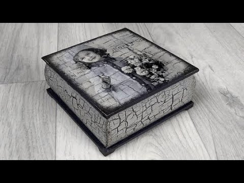 Видео: Одношаговый кракелюр и декупаж шкатулки из МДФ/One-step craquelure and decoupage MDF boxes