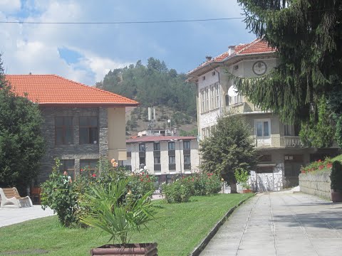 Видео: THE UNKNOWN BEAUTY OF SOUTHWEST BULGARIA / part 33/. Белица