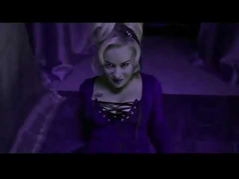 Видео: Новогодний клип про Чаки и Тиффани