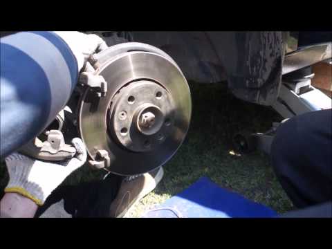 Видео: Замена передних колодок Renault Fluence - "Руки из плеч"#1 by MMikhailovski