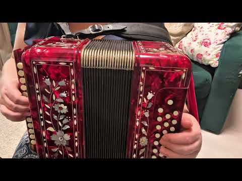 Видео: Звучание нот на гармони | «Милый друг»