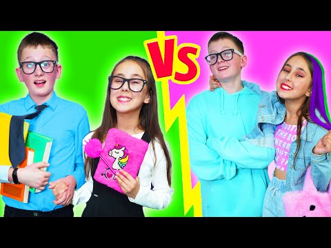 Видео: Младшая vs Старшая Школа | Смешные моменты с Одноклассники Forever