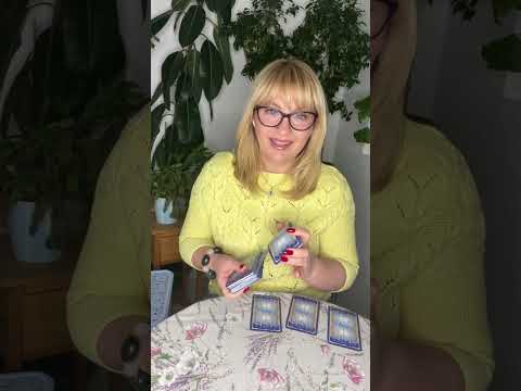 Видео: Как обратить внимание на себя😊🌟