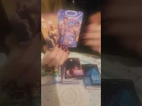 Видео: Каква е нагласата му към вас 