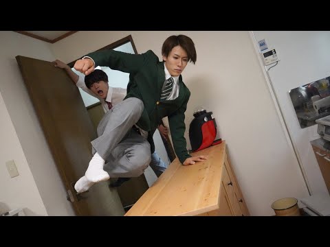 Видео: Дом, в котором нельзя ставить ноги на пол