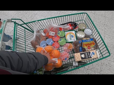 Видео: 388€ на еду в Финляндии. Как могут питаться простые работяги