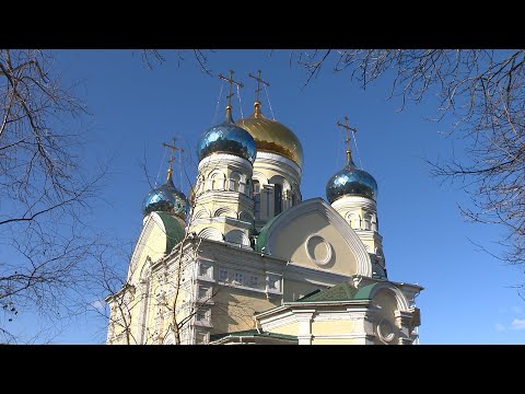 Видео: Покровский парк: аттракционы на кладбище и храм вместо Ленина