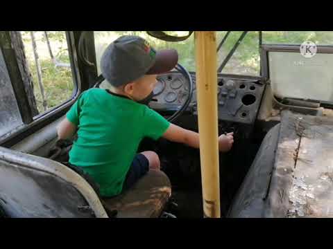 Видео: Нашли с ребёнком старый Пазик на свалке, немного подыграл ему