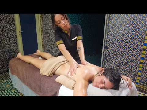 Видео: ASMR: Невероятно расслабляющий итальянской пилинг и массаж всего тела!