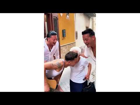 Видео: Бабушка и храбрые налетчики