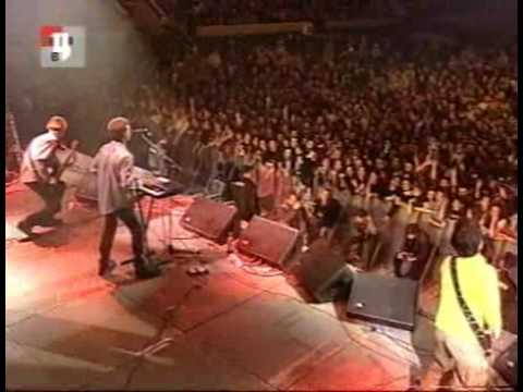 Видео: Агата Кристи Revival Band - Ein Zwei Drei Waltz live 2003
