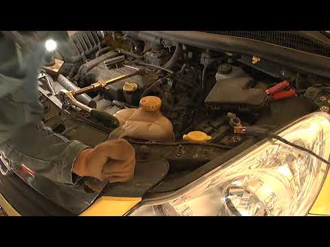 Видео: Opel Corsa D Замена подушек двигателя, признаки неисправности