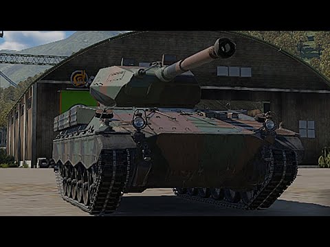 Видео: CLOVIS: Шустрый картон с рандомным уроном