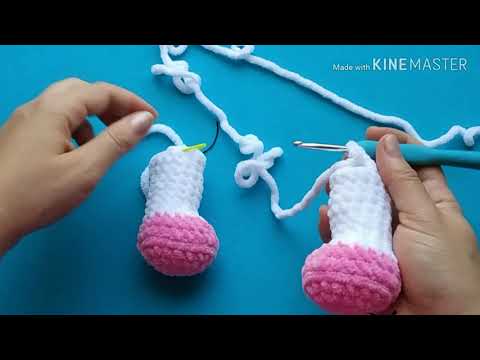 Видео: Присоединение ног игрушки