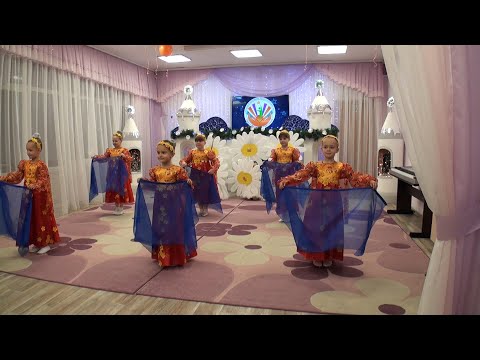Видео: Закрытие фестиваля в МБДОУ №120 Оркестр колокольчиков,