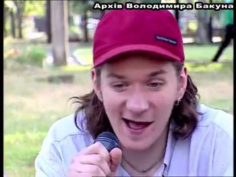 Видео: Группа "Кирпичи". Запись интервью для программы "Решето" и выступления в клубе 1999 г. Без монтажа.