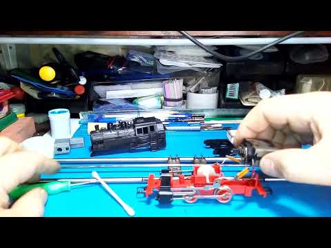 Видео: Piko. Профилактика паровоза. BR 80018. НО1:87. Piko. Steam locomotive prevention. BR 80018. HO1:87.
