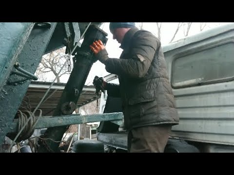 Видео: Снимаю гидроцилиндр Камаз 5511! Осторожно! ГРЯЯЯЯЗЬ!