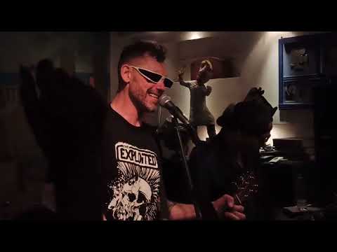 Видео: Станционный Смотритель - Мистер Кредо