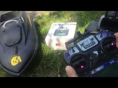 Видео: Перше включення карпового кораблика з автопілотом та ехолотом