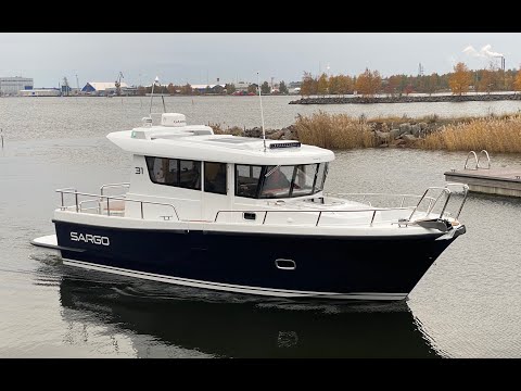 Видео: Прохождение кормовой двери Sargo 31