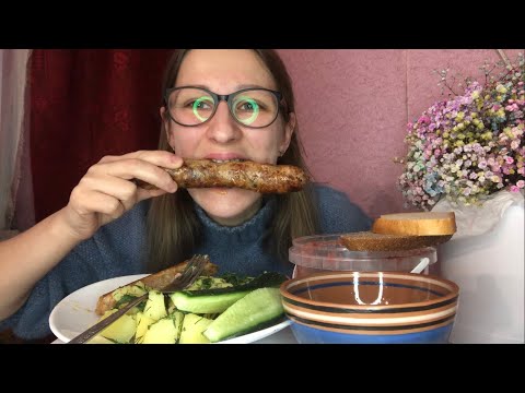 Видео: Колбаски с Картохой