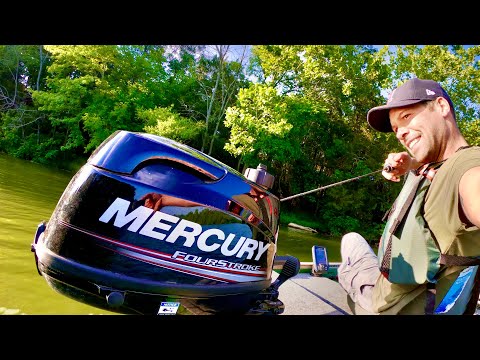 Видео: Как правильно запустить 4-тактный подвесной мотор Mercury/Tohatsu (4/5/6 л.с.)