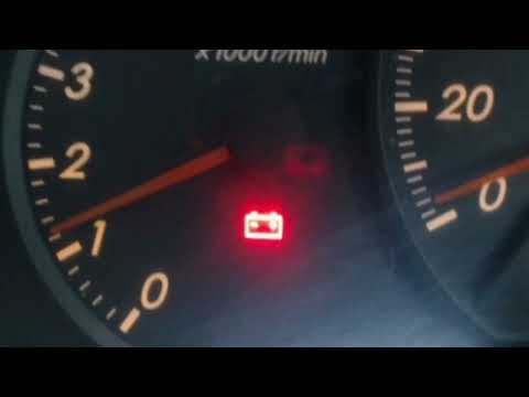 Видео: Почему Горит лампа зарядки аккумулятора, красный прямоугольник с плюсом и минусом