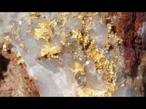 Видео: Вскрыл борт золотоносного ручья! Там Золото в кварце!