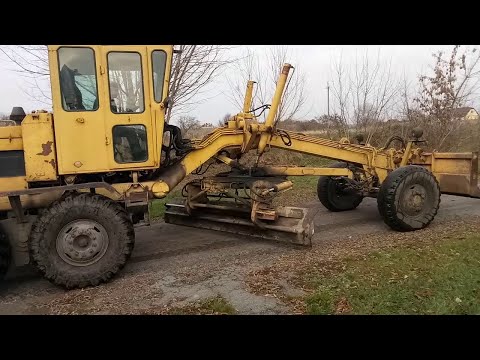Видео: Автогрейдер ДЗ 122