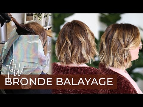 Видео: Осенний балаяж в стиле бронд | Как создать этот модный осенний цвет волос с помощью моей техники ...