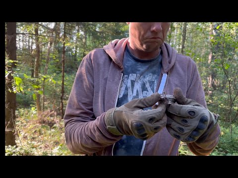 Видео: ШОК! Нашли АРТЕФАКТ на старом тракте: море находок  и серебряных монет !!!
