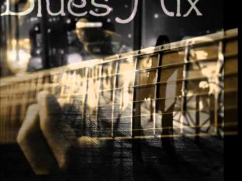 Видео: ПОДУЕНЕ БЛУС БЕНД - Блусът ме пипна