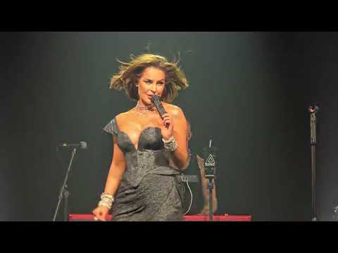 Видео: Seville / Artik & Asti - CO2 (Тула Арена 02.11.2025)